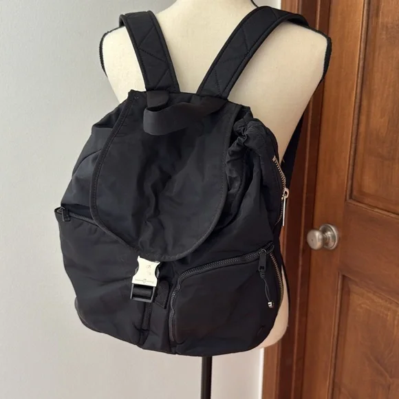 lululemon athletica | Bags | Lululemon Backpack | Poshmark lululemon athletica | Bags | Lululemon Backpack | Poshmark